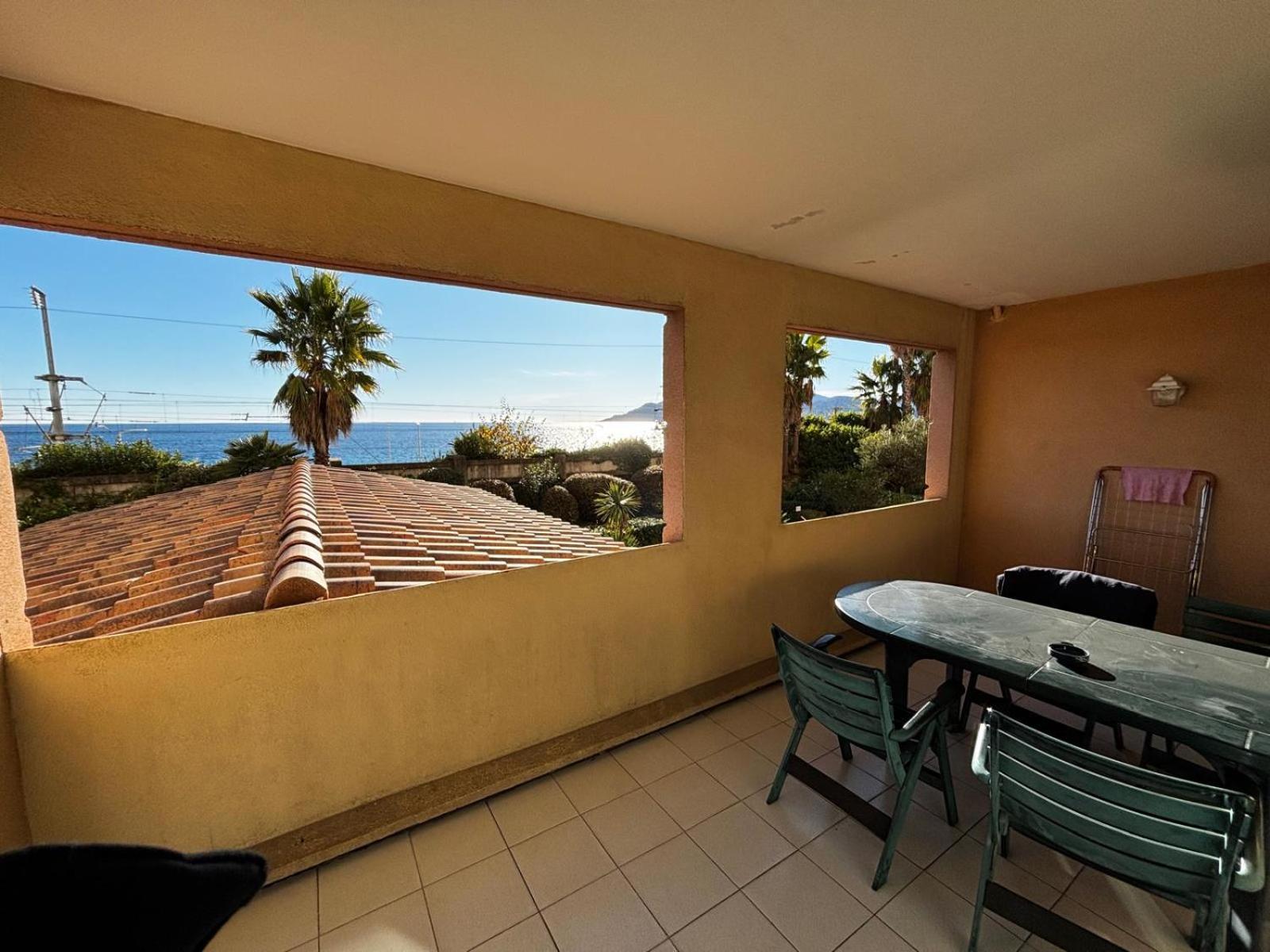 Appartamento In Riva Al Mare A 戛纳 外观 照片